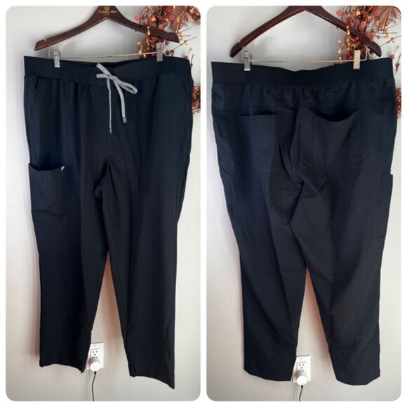 Fabletics Womens Plus Size 2X Ion Scrub Pant 29" Inseam in Black Water Repellent - Picture 1 of 11